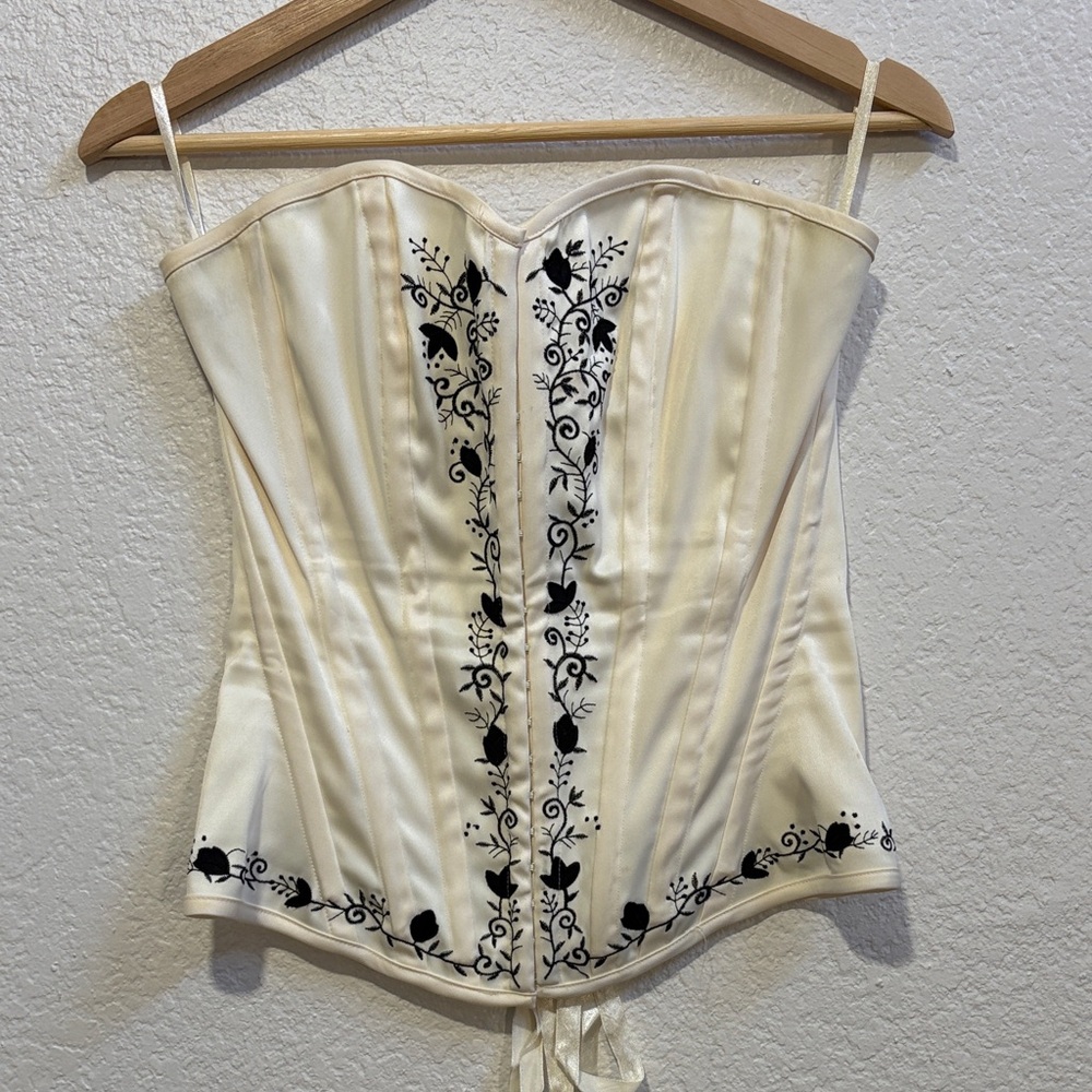 Charlotte Russe Cream and Black Corset Top
